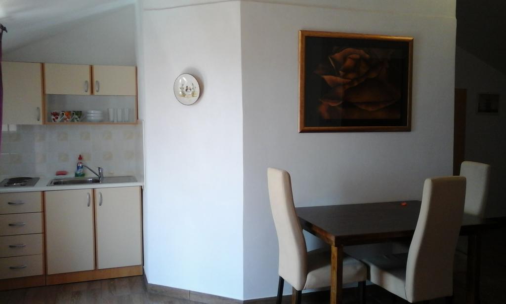 Apartments Velic Crikvenica Exterior photo