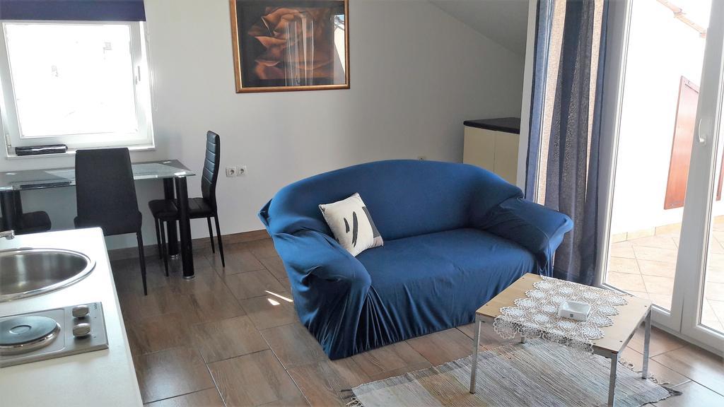 Apartments Velic Crikvenica Exterior photo